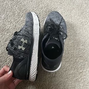 Womens under Armour shoes